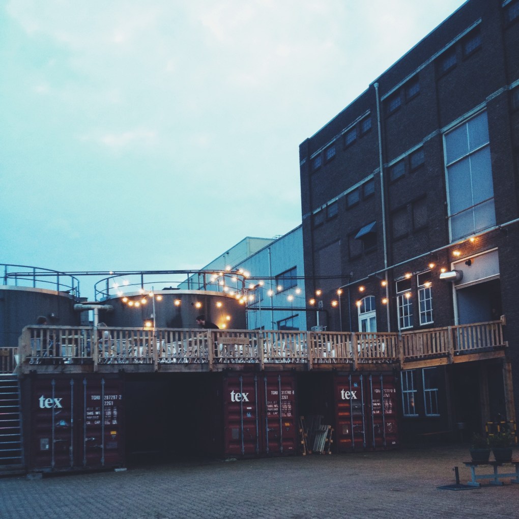 Processed with VSCOcam with f2 preset