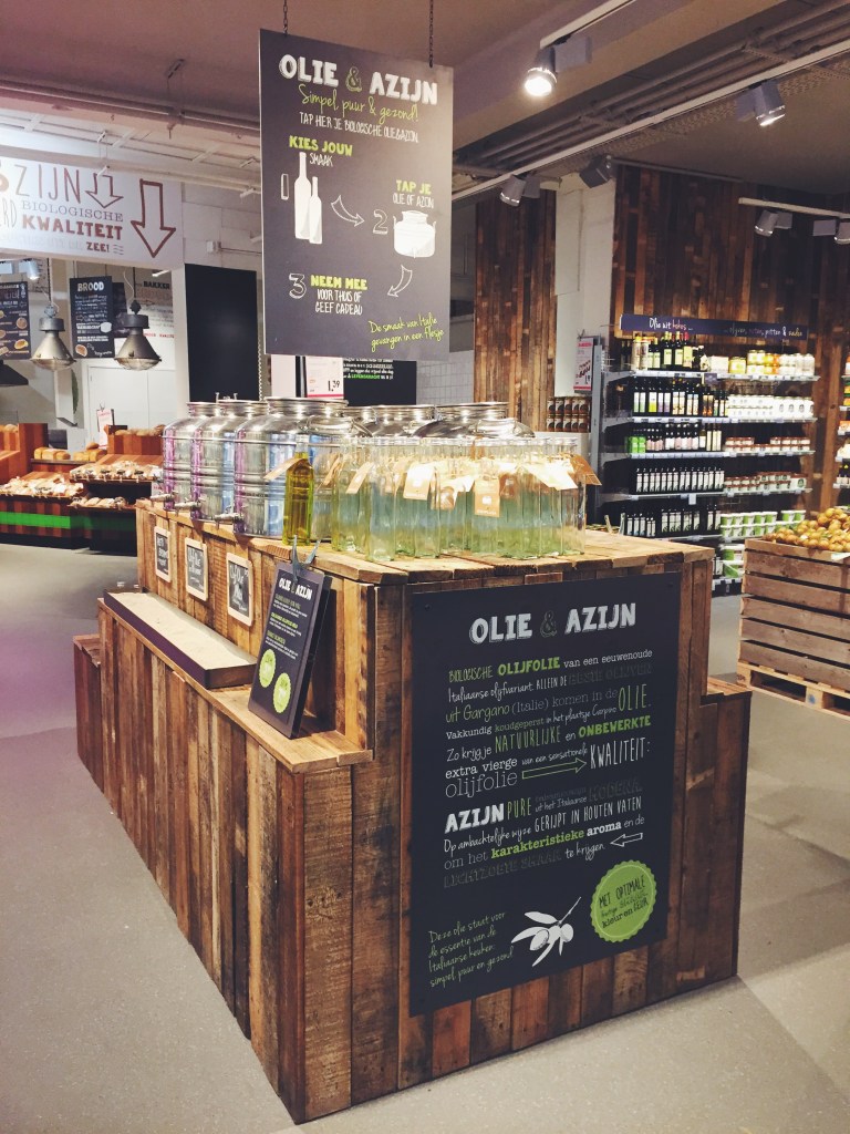 Processed with VSCOcam with f2 preset