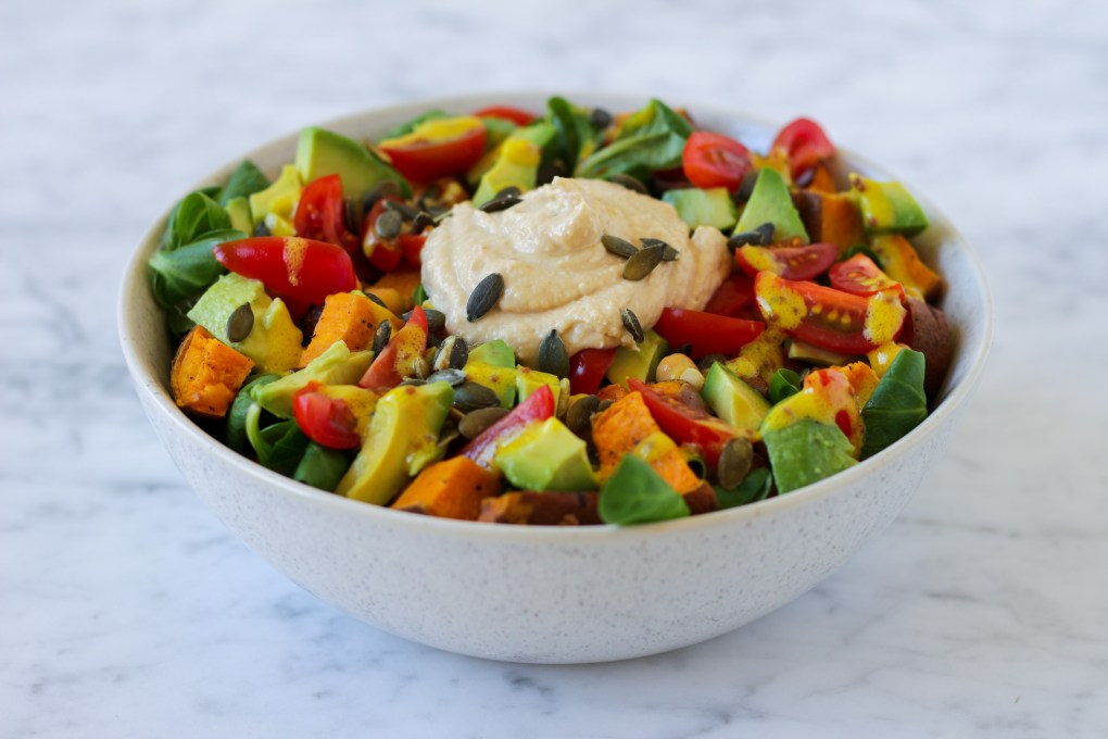 hummus-salade-bowl-personal-foodcoaching-zutphen