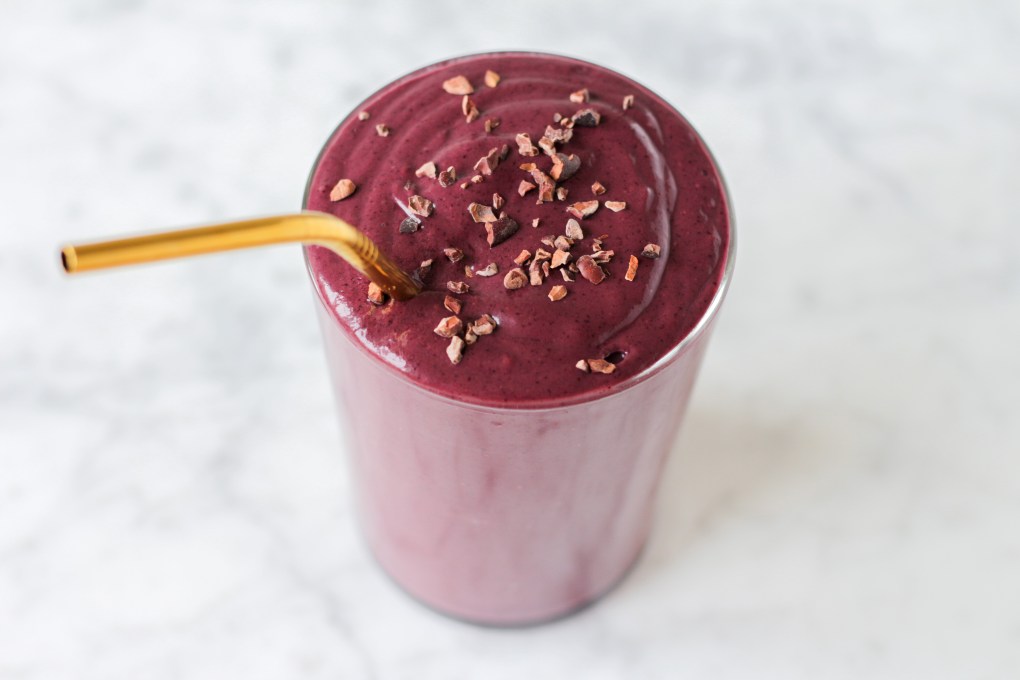 kefir-bosbessen-smoothie-personal-foodcoaching-voedingsadvies-zutphen